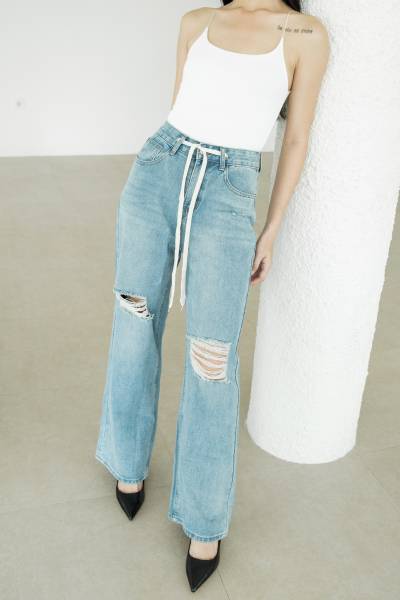 Lahaina Ripped Jeans - Denim - Denim