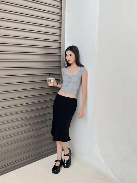 Benara Skirt - Black - Baesic Addict