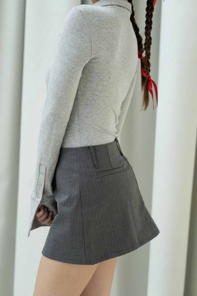 Hester Skort - Grey - Baesic Addict