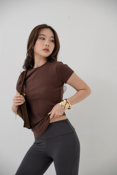 Oneck Tshirt - Brown (Preorder ETA 2 Weeks) - Baesic Addict