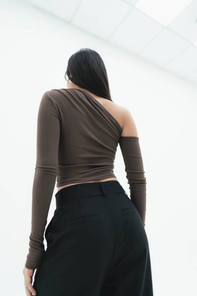 Velletri Longsleeve Top - Brown - Baesic Addict