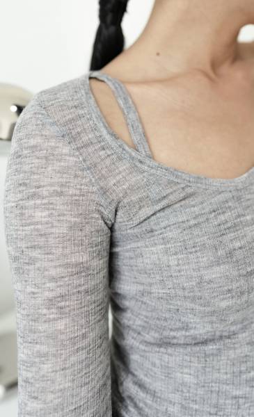 Dothan Longsleeve Top - Grey - Baesic Addict